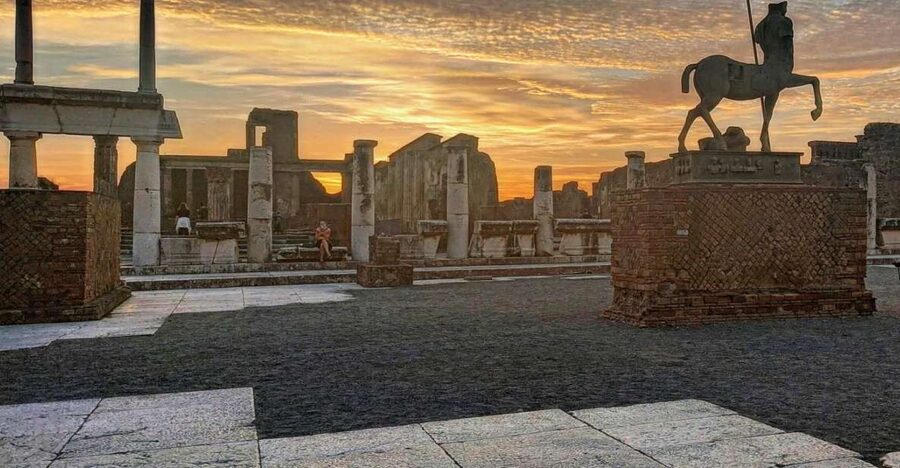 Pompeii Sunset tour for small group - Meeting at Parking Zeus and Entering Through Porta Marina Superiore
