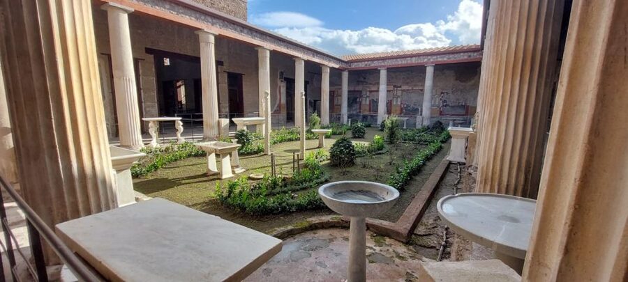 Pompeii Sunset tour for small group - The 2.5-Hour Route: Via dellAbbondanza, the Forum, and Theater Streets
