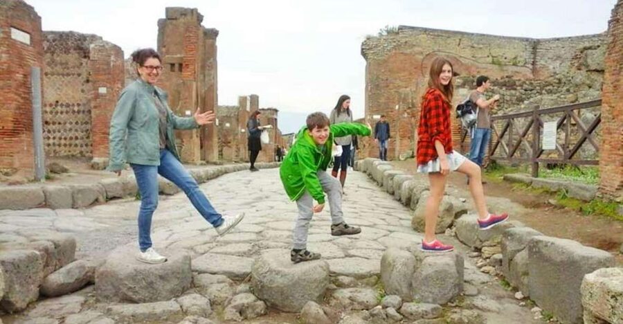 Pompeii: Tour for Children - Key Reasons Families Love This Pompeii Tour