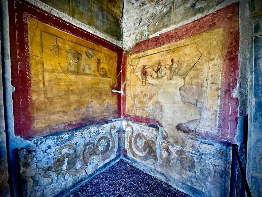 Pompeii-Vesuvius & Winery All Inclusive Tour From Positano - Pompeii in a 2-hour guided window, with skip-the-line speed