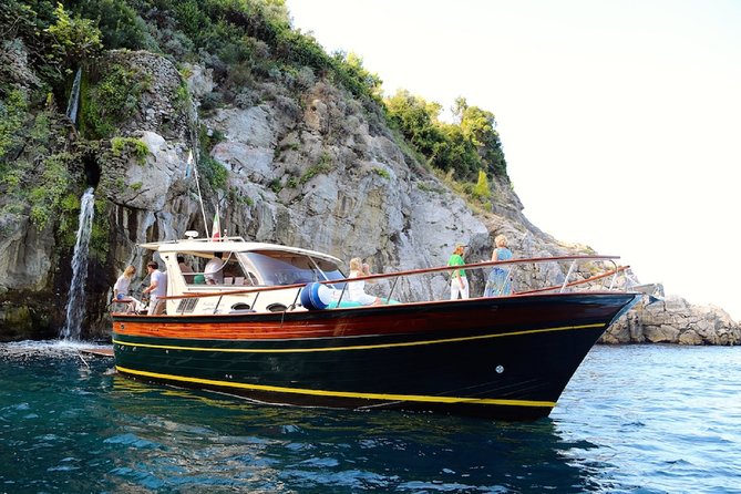 Positano & Amalfi Boat Tour from Sorrento: Swim & Light Lunch - Cruising the Amalfi Coast: Nerano, Praiano, and the Fiordo di Furore