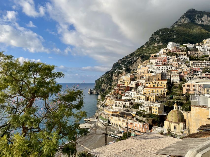 Positano: Old Town Walking Tour with Archaeologist Guide - Old Town Lanes, Narrow Paths, and a 13th-Century Fort