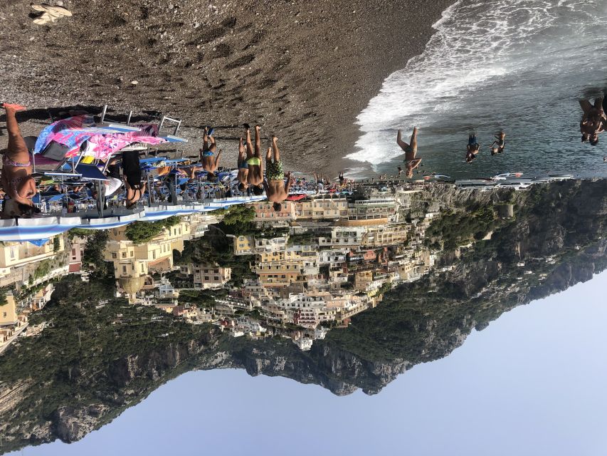 Positano: Old Town Walking Tour with Archaeologist Guide - Central Beach Views and the Walk Down to the Sea