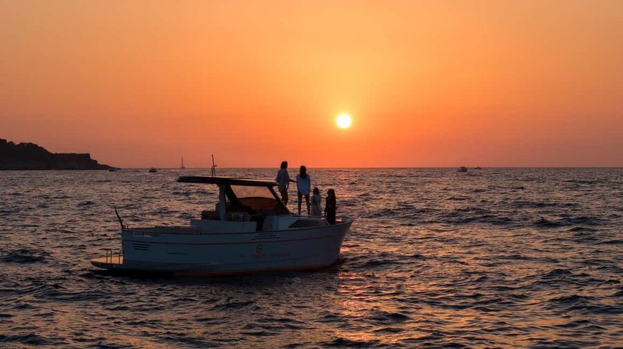 Positano: Sunset Cruise Day Trip with Drinks and Snacks - Swimming in turquoise bays: the fun option, with sea conditions in the real world