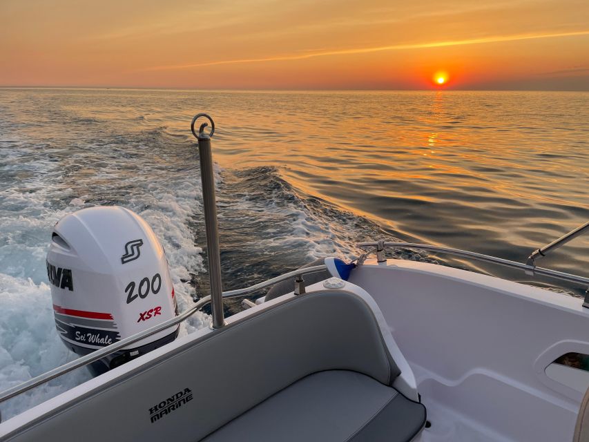 Private Sunset boat tour - The 2-hour sunset timing, and what it feels like in practice