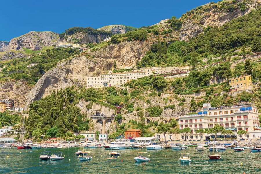 Round-Trip Ferry Ticket from Salerno to Amalfi and Positano - When weather changes docking: how your day can shift