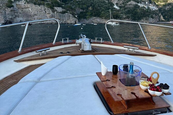 Shared Sunset Cruise from Positano with Drinks & Snacks 1.5-Hour - Positano return: where your evening opens up again