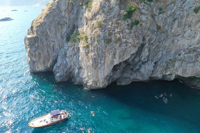 Small Group Boat Tour: Discover the Amalfi Coast from Positano - Under the Lovers’ Arch: a quick included moment