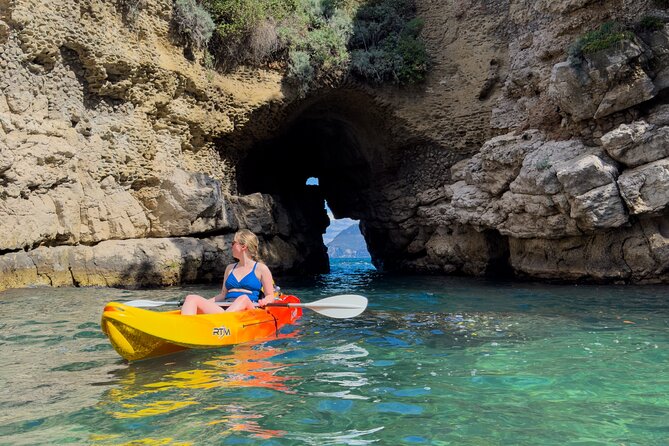Small groups Kayak tour from Sorrento to Bagni Regina Giovanna - Price and value for money in Sorrento