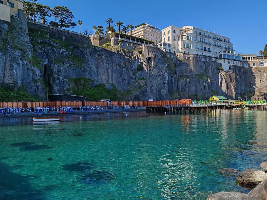 Sorrento: Art & Food Tour with Tastings - From Greek-Roman streets to a fishermen village feel