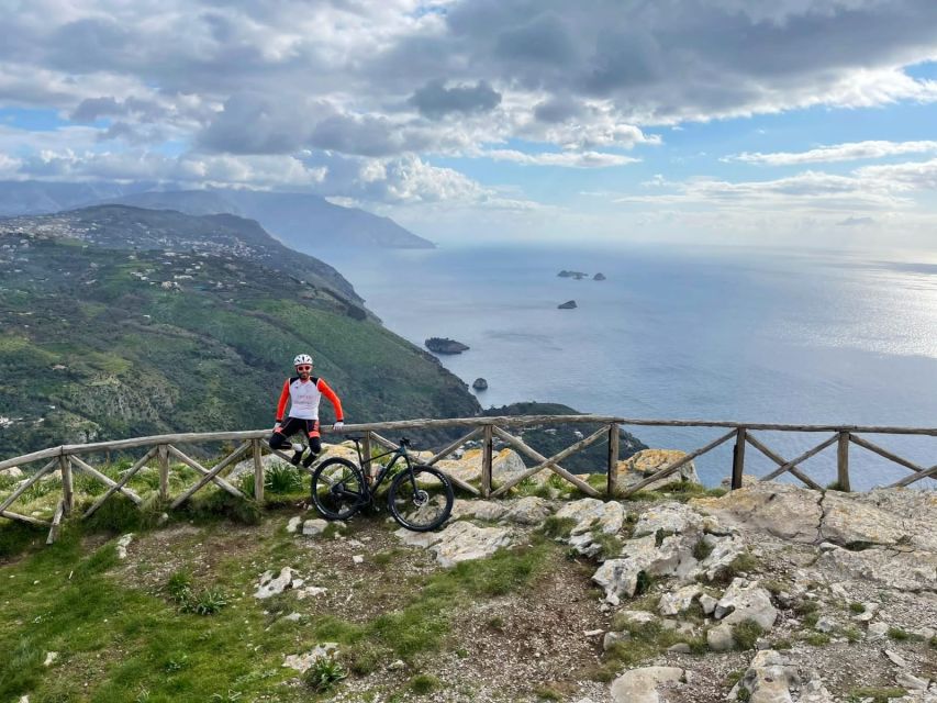 Sorrento: E-Bike Wine & Food Tour - Getting rolling: Piazza Andrea Veniero, helmets, and a small-group vibe