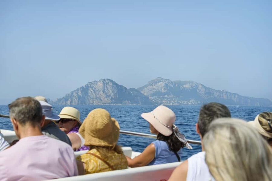 Sorrento: Full-Day Boat Tour to Positano, Amalfi and Ravello - Arriving Amalfi, When the Town Is Pretty and Busy at the Same Time