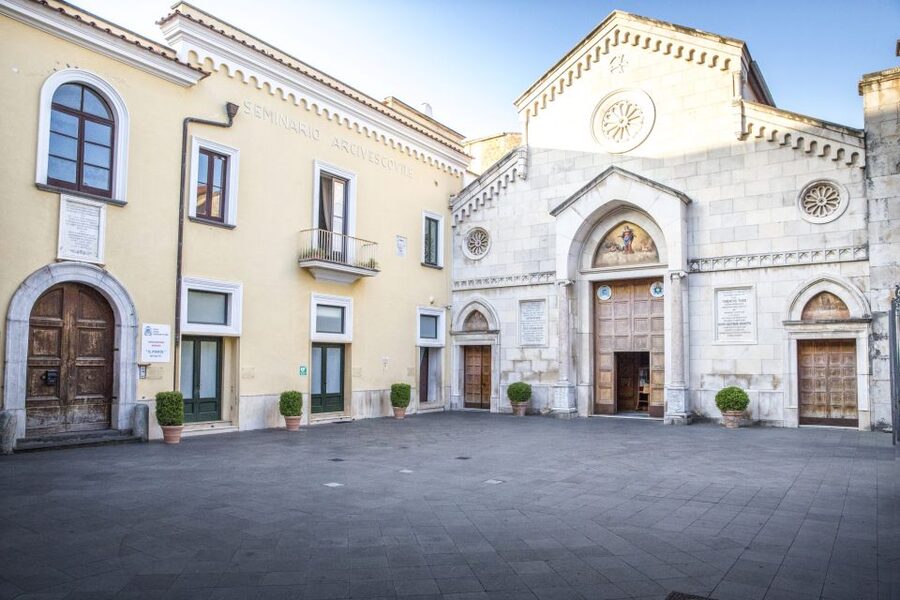 Sorrento: Guided Walking Tour & Limoncello Tasting - Should You Book? My Practical Take