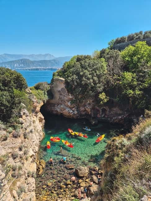 Sorrento: kayak small group tour to Bagni Regina Giovanna - Key things that make this kayak tour worth it