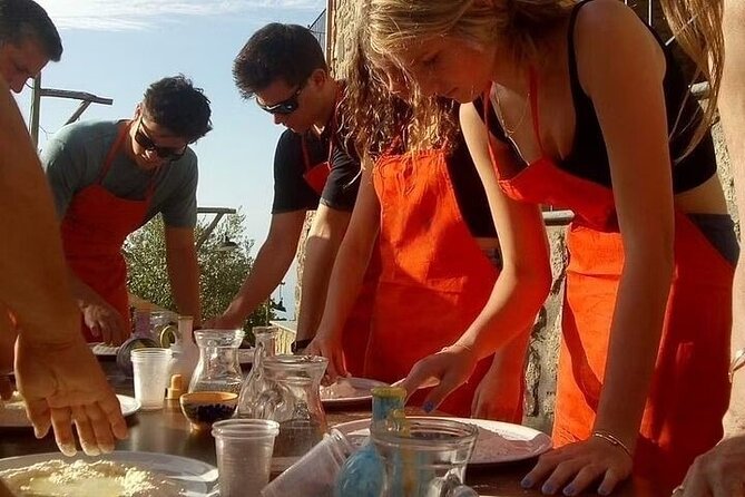 Sorrento Pizza Class with Wine, Limoncello and Transfer Included - Should You Book This Pizza Class in Sorrento?