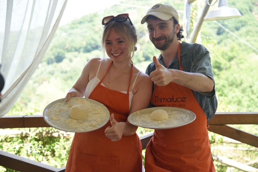Sorrento: Pizza Lesson, Wine, and Limoncello at a Local Farm - Wine Tasting, Food Tasting, and the Limoncello Finish