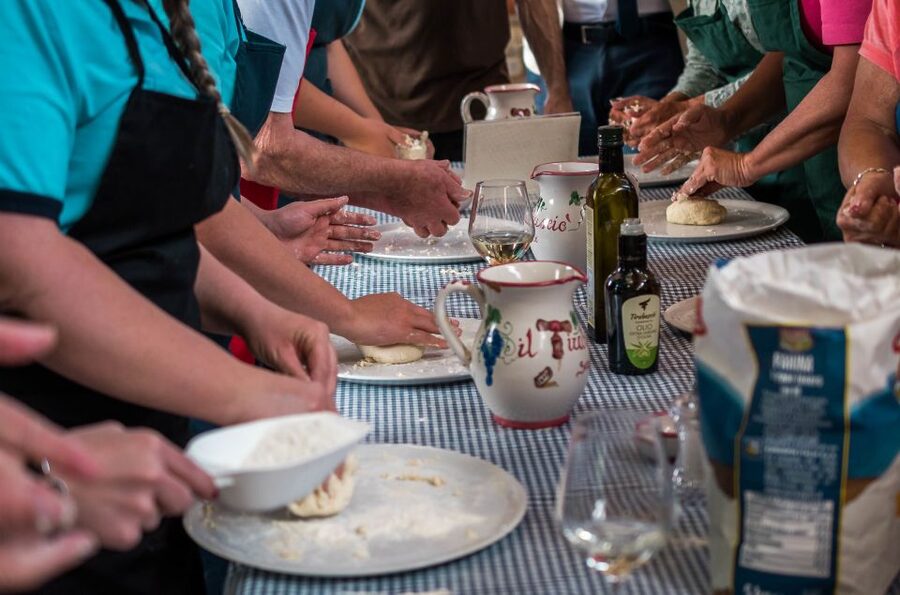 Sorrento: Pizza Making Class - The mozzarella and olive oil tasting that sets the tone