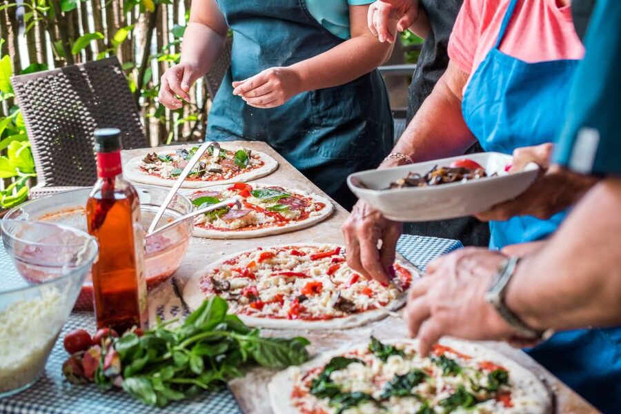 Sorrento: Pizza Making Class - Making Neapolitan dough: learn the method, then bake with proper timing