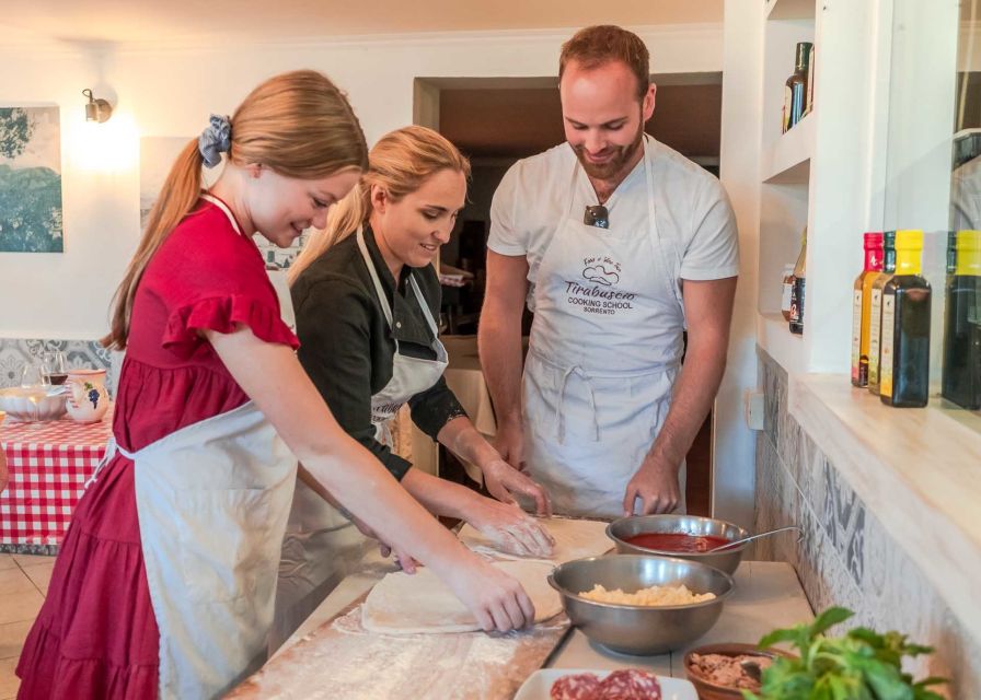 Sorrento: Pizza Making Course - Why a Sorrento pizza-making class feels more real than a demo