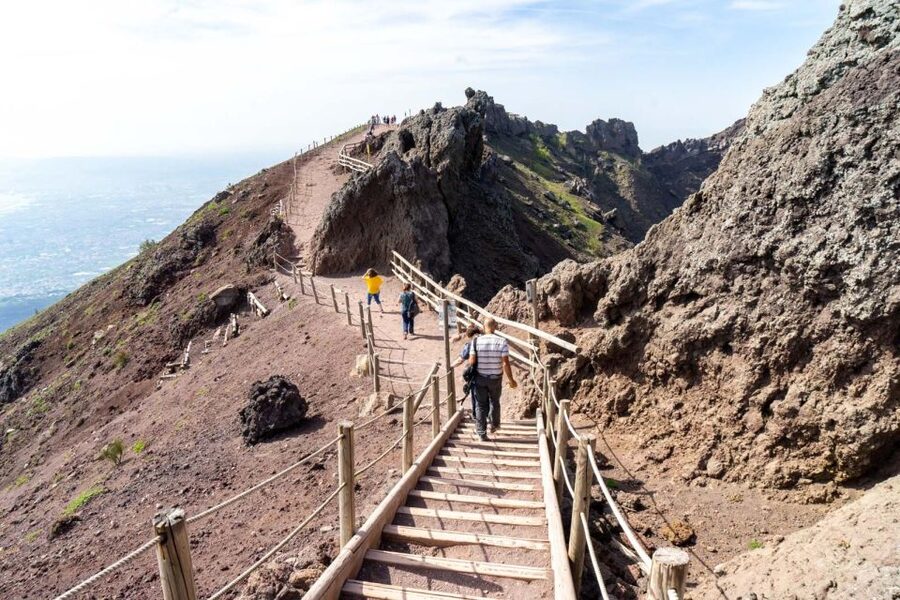Sorrento: Pompeii and Vesuvius Day Trip with Entry and Lunch - Vesuvius climb basics: vehicle up, about 30 minutes to crater edge, then photos