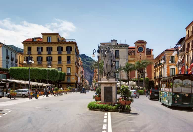 Sorrento through the eyes of a local - Down the Pity Road, where narrow streets tell old stories
