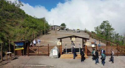 Vesuvius Day Trip with Entry and Lunch