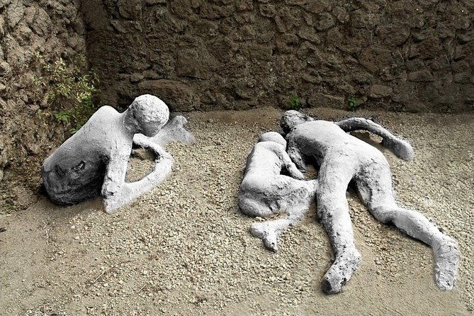 Stories of Pompeii: Small Group tour with archeology expert guide - How the 2-hour pace feels on the ground