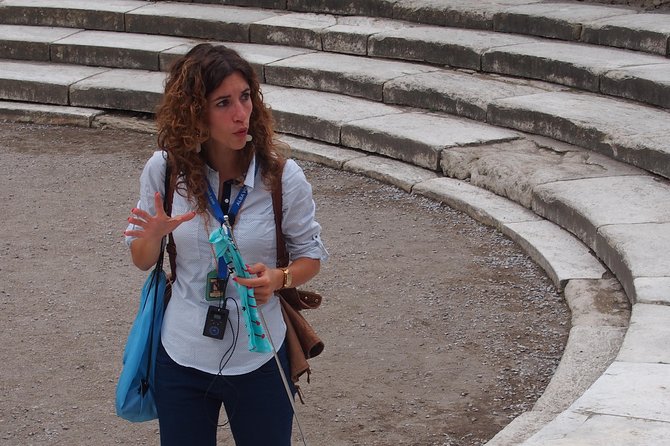 Tour in the ruins of Pompeii with an archaeologist - The private group size that keeps questions from getting lost